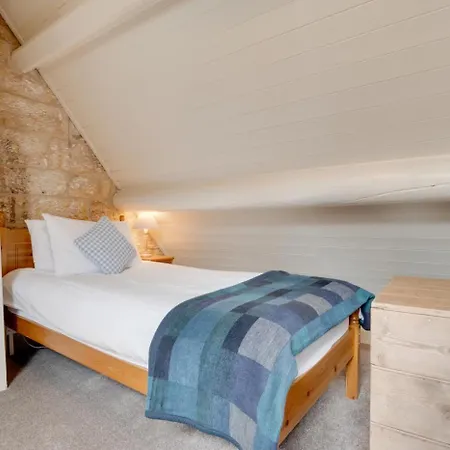 Vakantiehuis 2 Bed In Whitby Oc-r579 Robin Hood's Bay