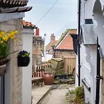 Holiday home 2 Bed In Whitby Oc-r579